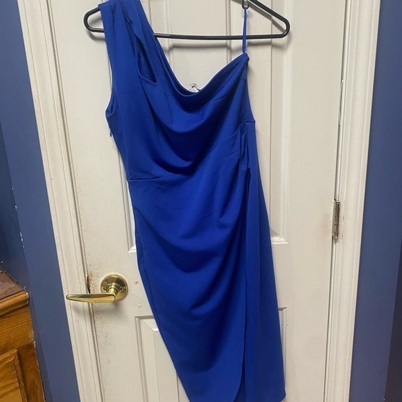 KANCY KOLE Women's Wedding Guest One Shoulder Dress
Cutout Ruched Bodycon M - Picture 3 of 10